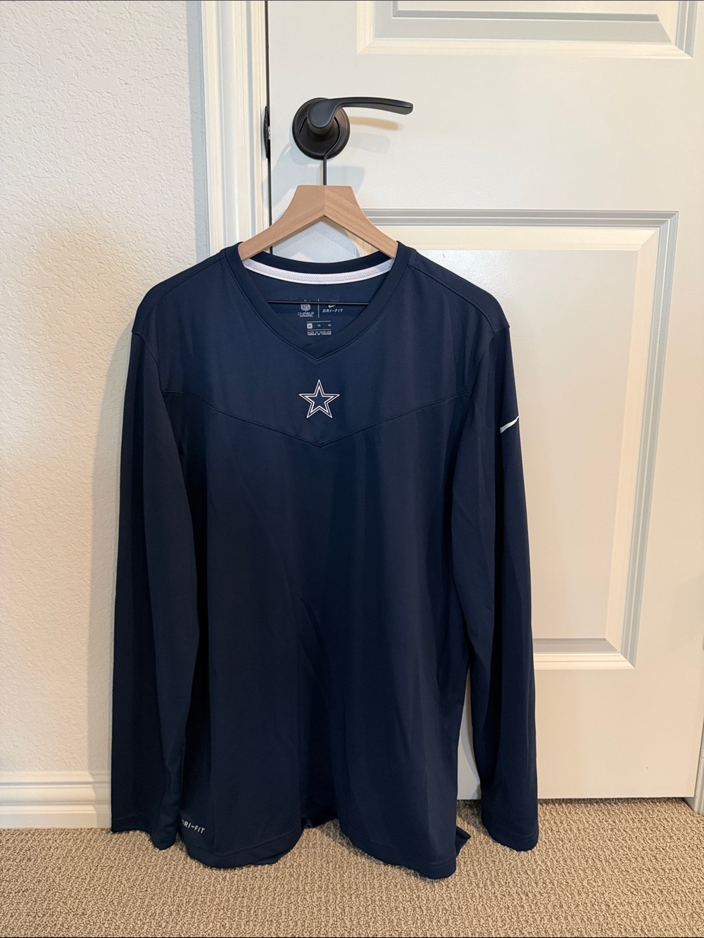 Nike Navy Long-Sleeve Dallas Cowboys Star Performance Tee